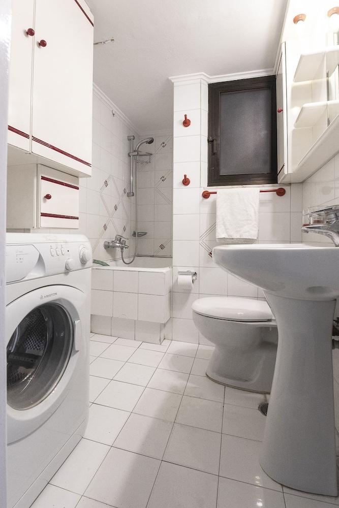 Petralona Cosy Penthouse Apartment Athens Ngoại thất bức ảnh